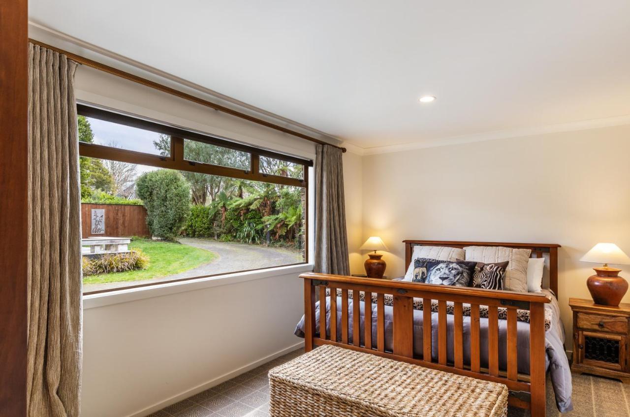 Turangi Trout Lodge Eksteriør bilde