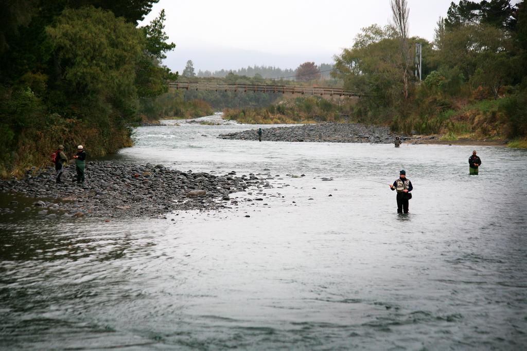 Turangi Trout Lodge Eksteriør bilde