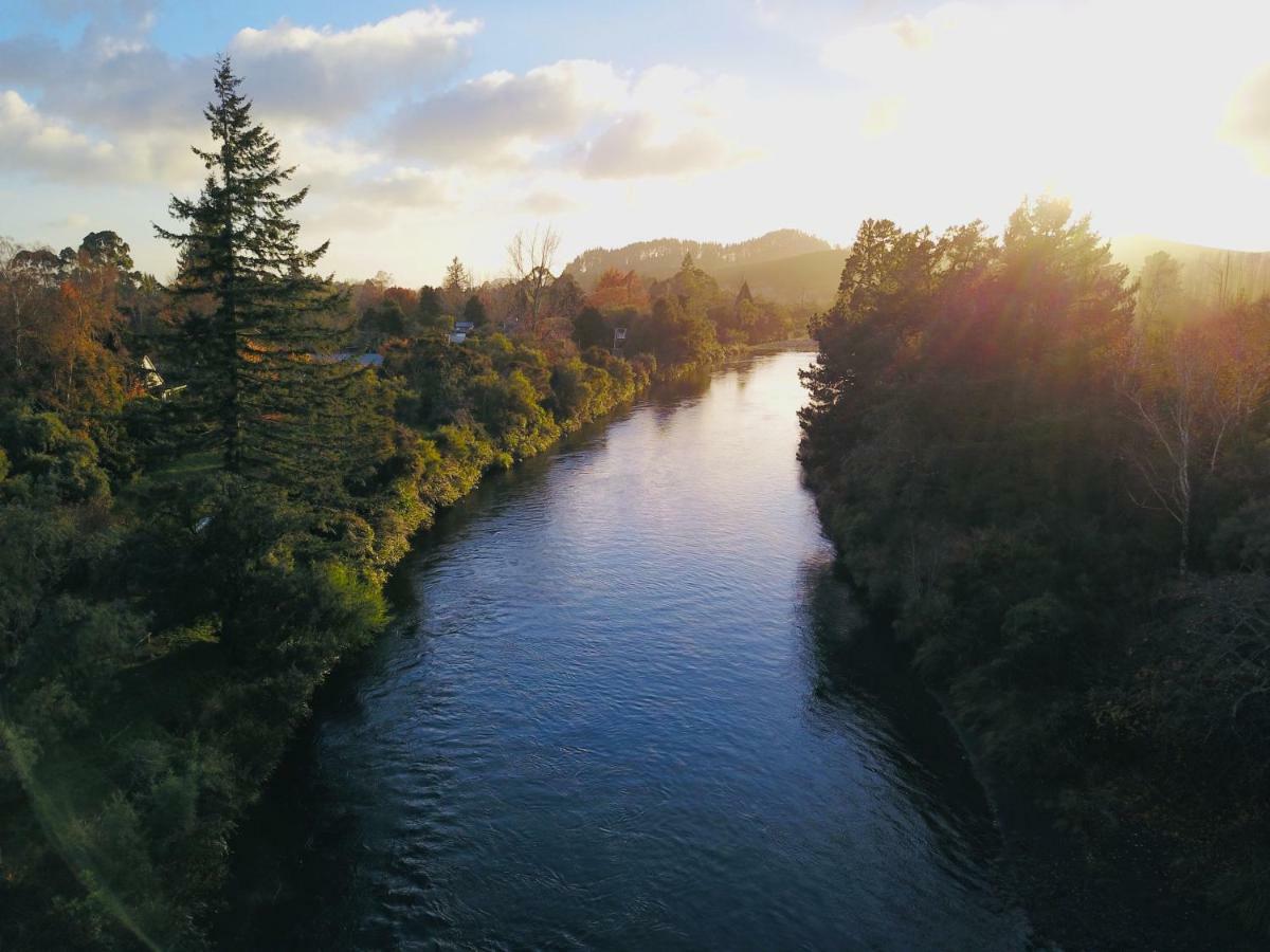 Turangi Trout Lodge Eksteriør bilde